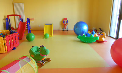 不怕摔·幼兒園塑膠糟老头子破解版黄台